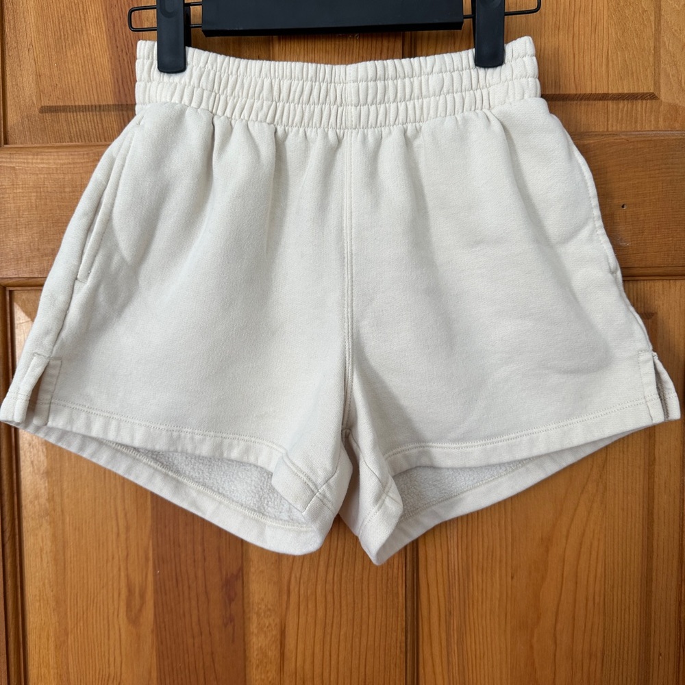 Comfy Women's Cream Shorts